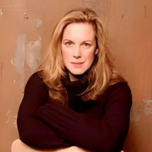 Elizabeth Perkins