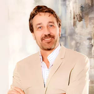 Steve Holmes