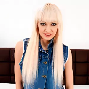 Lola Shine