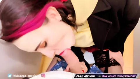 The pickup truck gave a fang and fucked the birthday girl with doggy style in the toilet of the shopping center